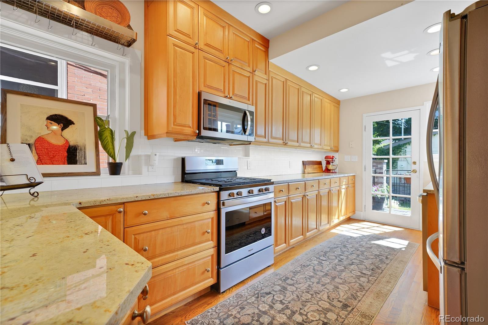 MLS Image #10 for 618  emerson street,denver, Colorado