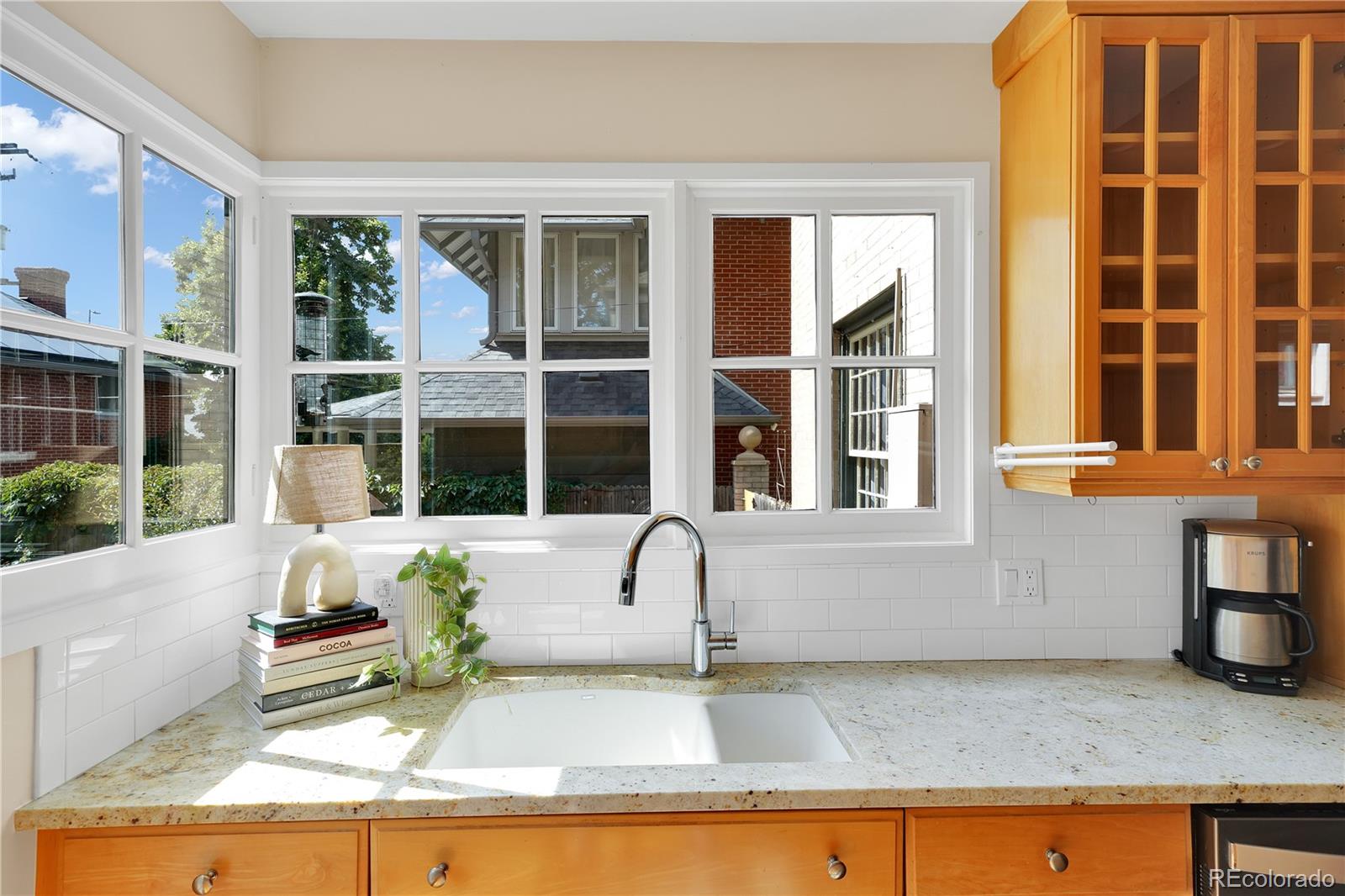 MLS Image #12 for 618  emerson street,denver, Colorado