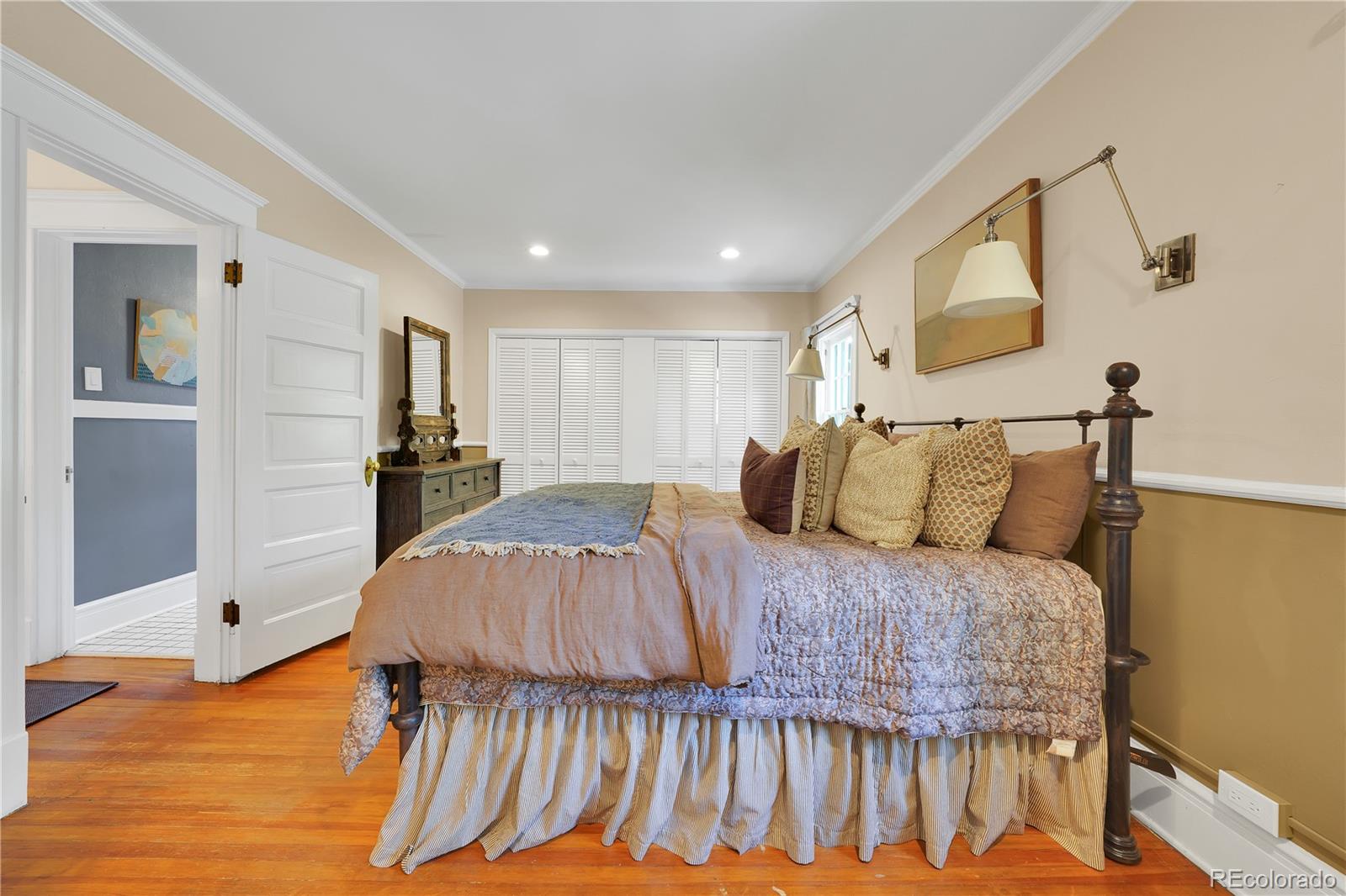 MLS Image #15 for 618  emerson street,denver, Colorado