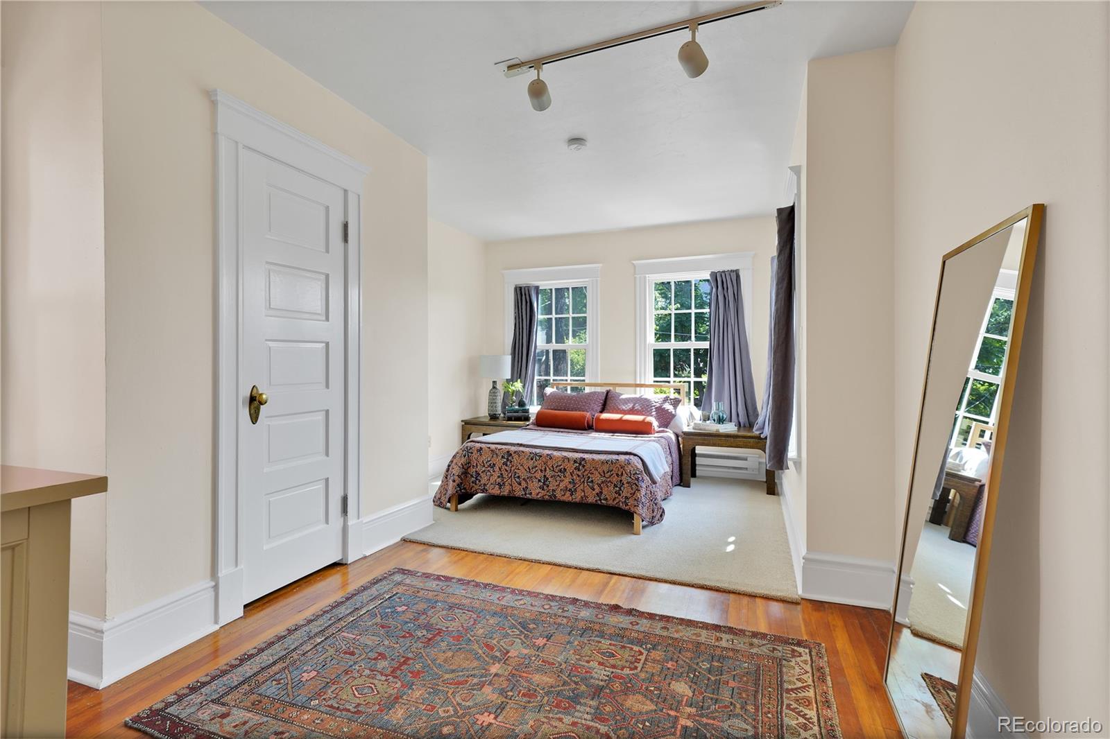 MLS Image #19 for 618  emerson street,denver, Colorado