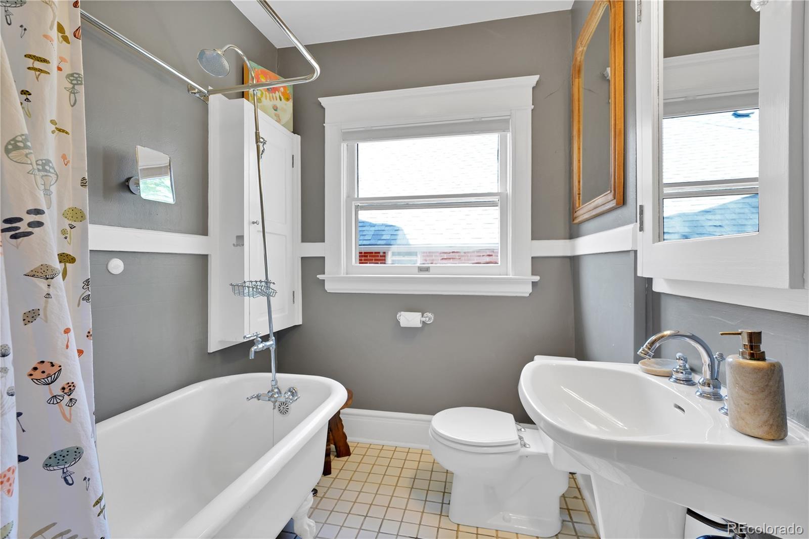MLS Image #21 for 618  emerson street,denver, Colorado