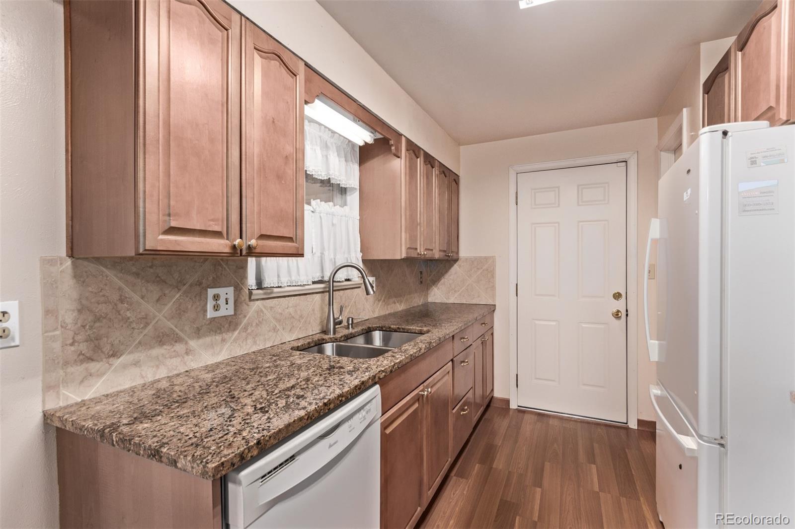 MLS Image #11 for 1828  stratford lane,longmont, Colorado