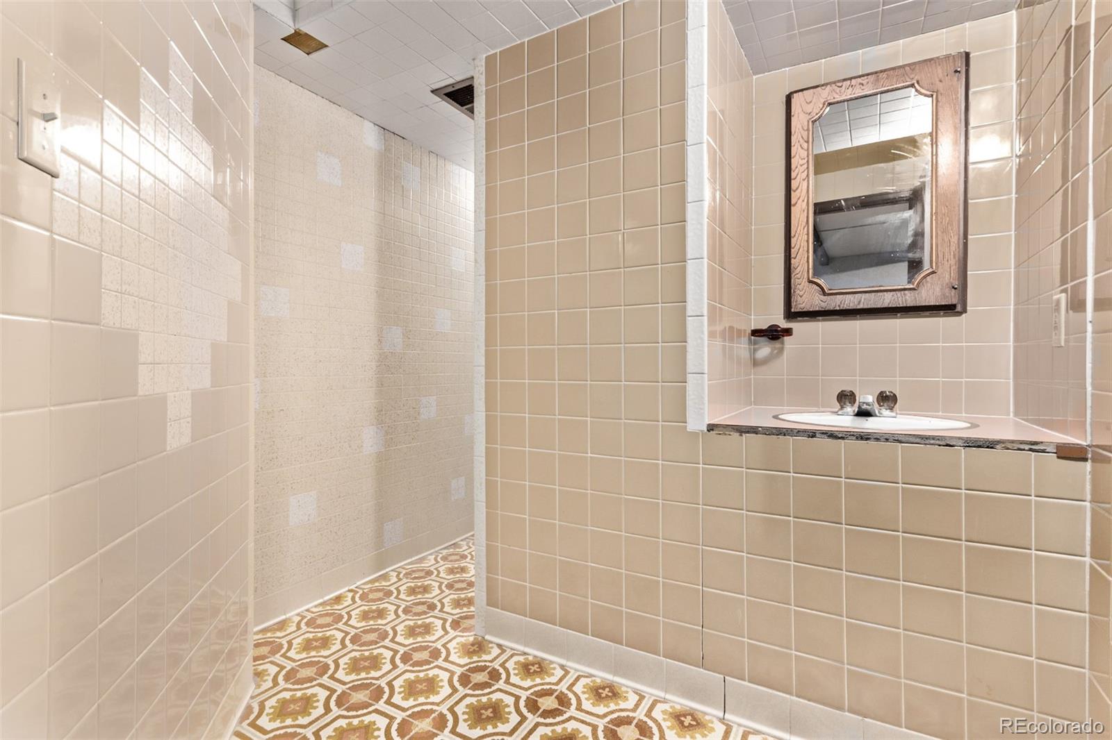 MLS Image #15 for 1828  stratford lane,longmont, Colorado