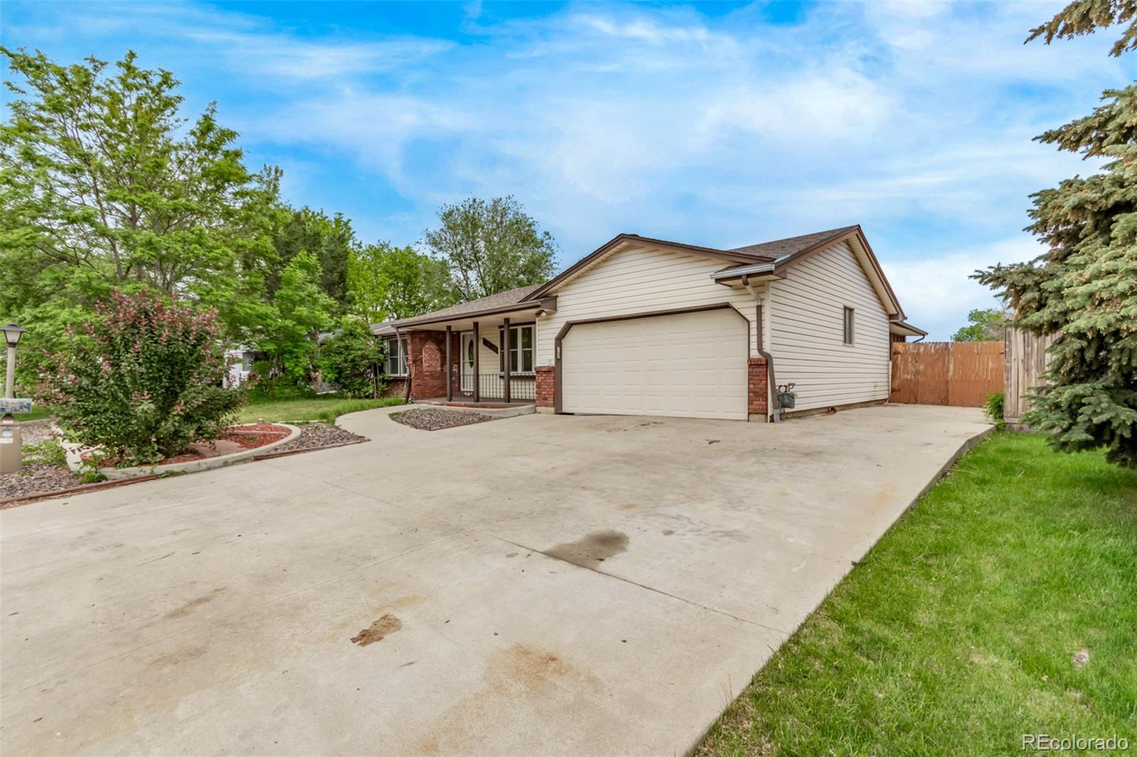 MLS Image #3 for 1828  stratford lane,longmont, Colorado