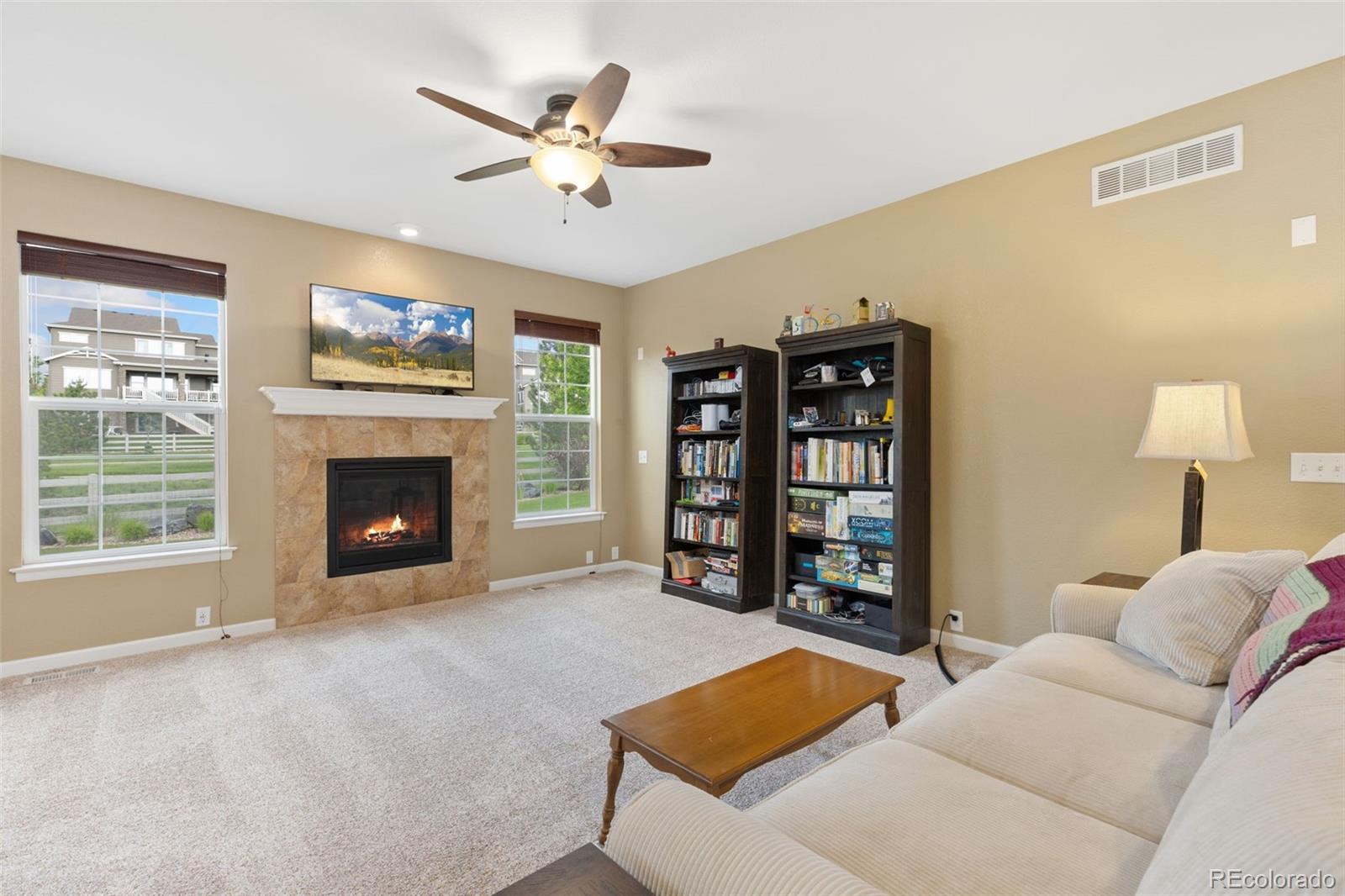 MLS Image #14 for 2647  gray wolf loop,broomfield, Colorado