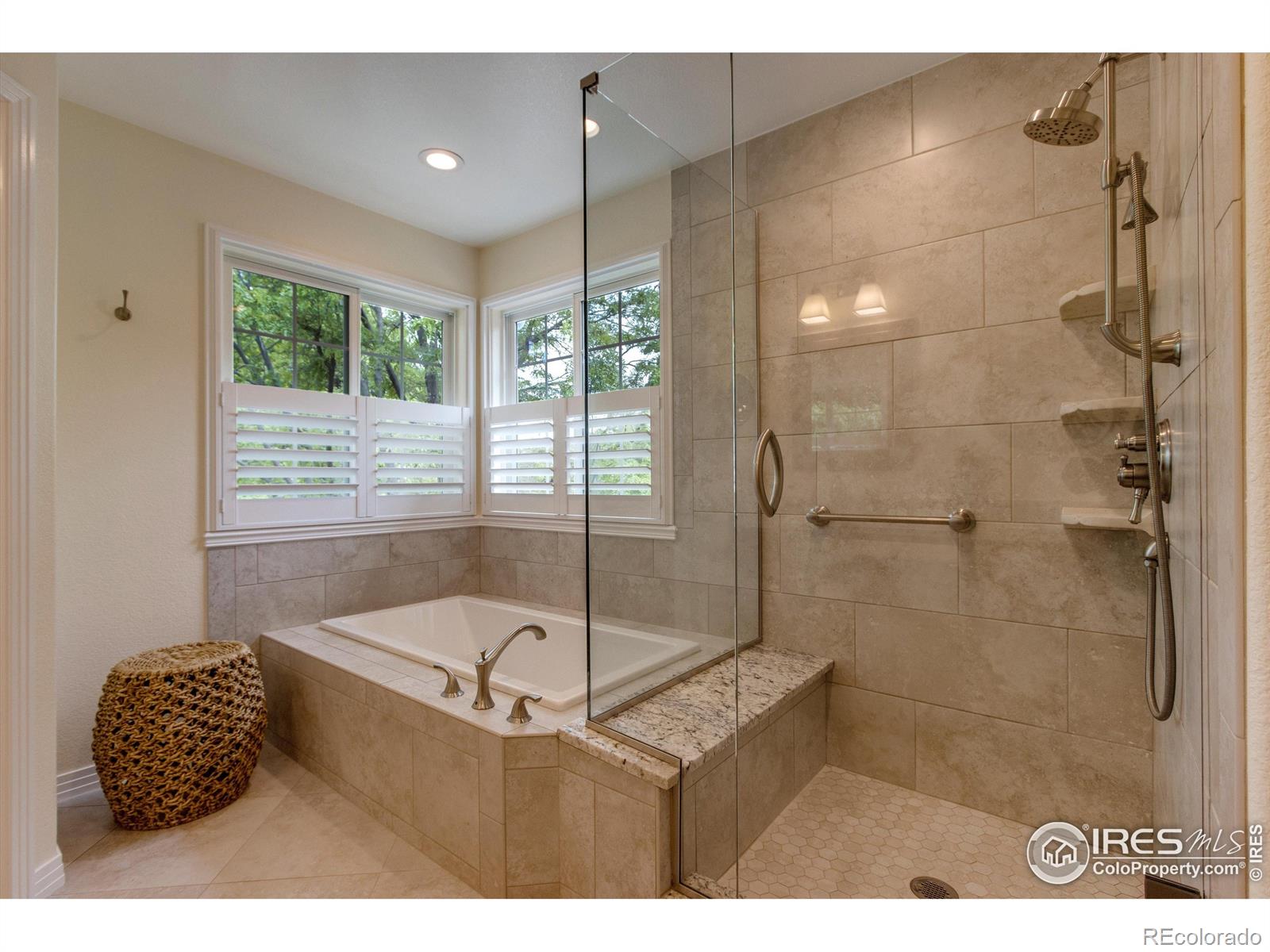 MLS Image #25 for 3142  captains lane,longmont, Colorado