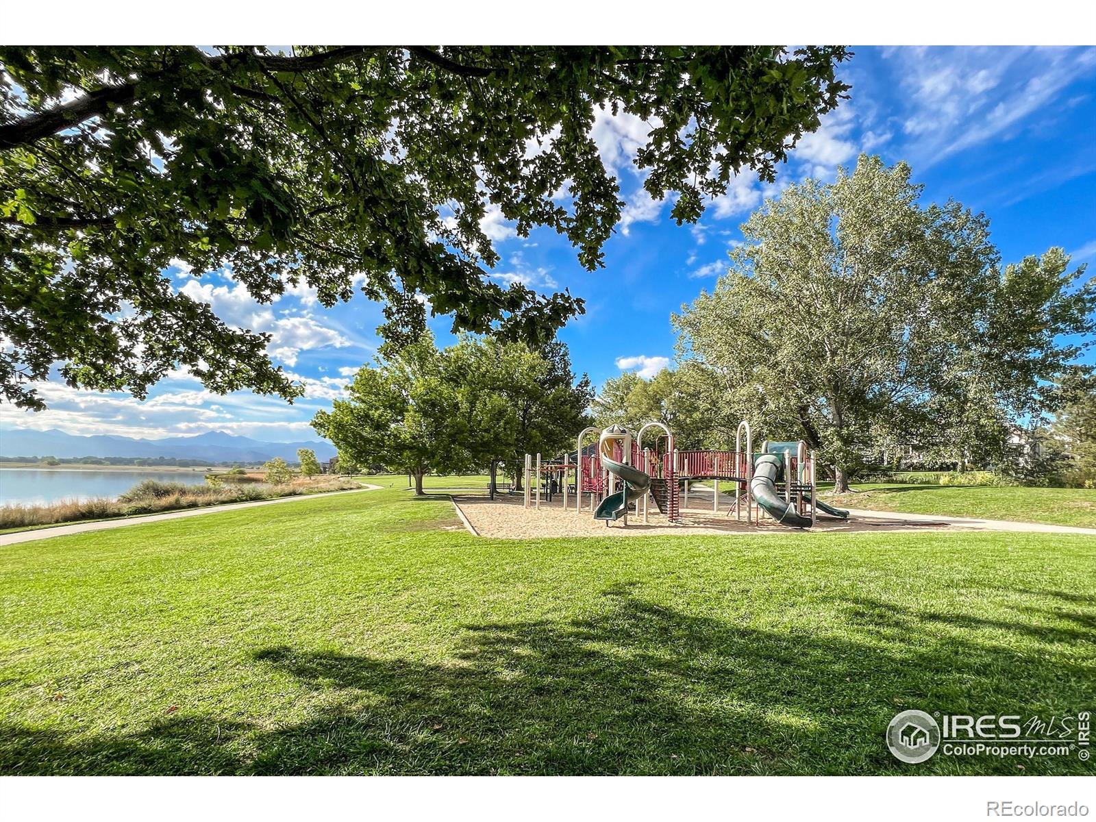 MLS Image #37 for 3142  captains lane,longmont, Colorado