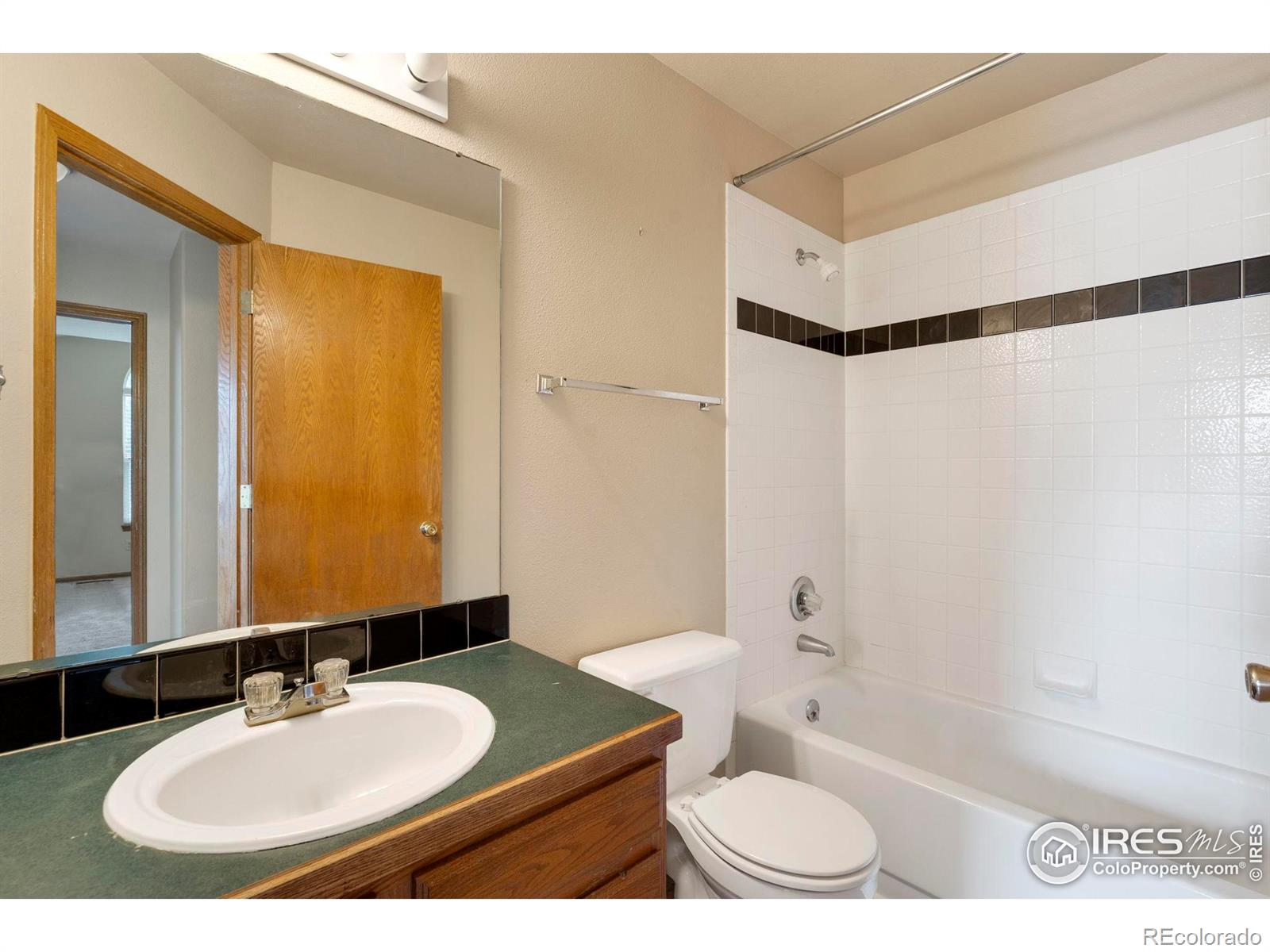 MLS Image #16 for 3509  pike circle,fort collins, Colorado