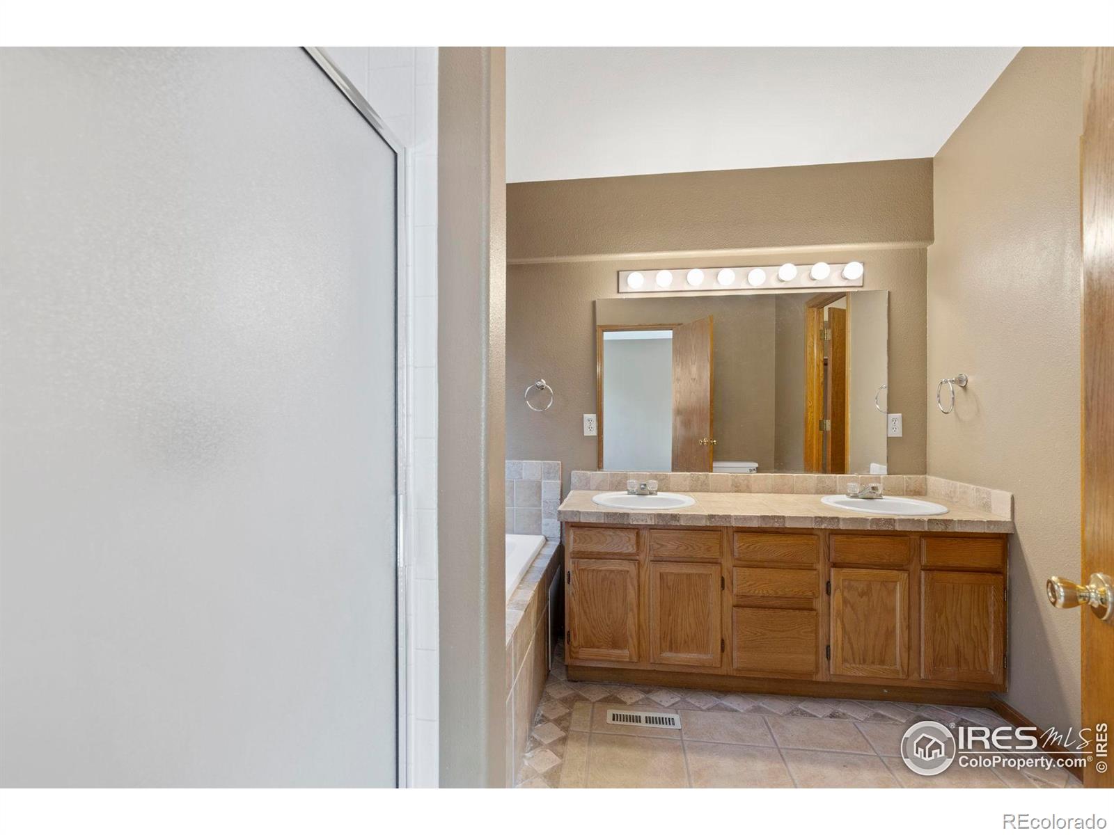 MLS Image #20 for 3509  pike circle,fort collins, Colorado