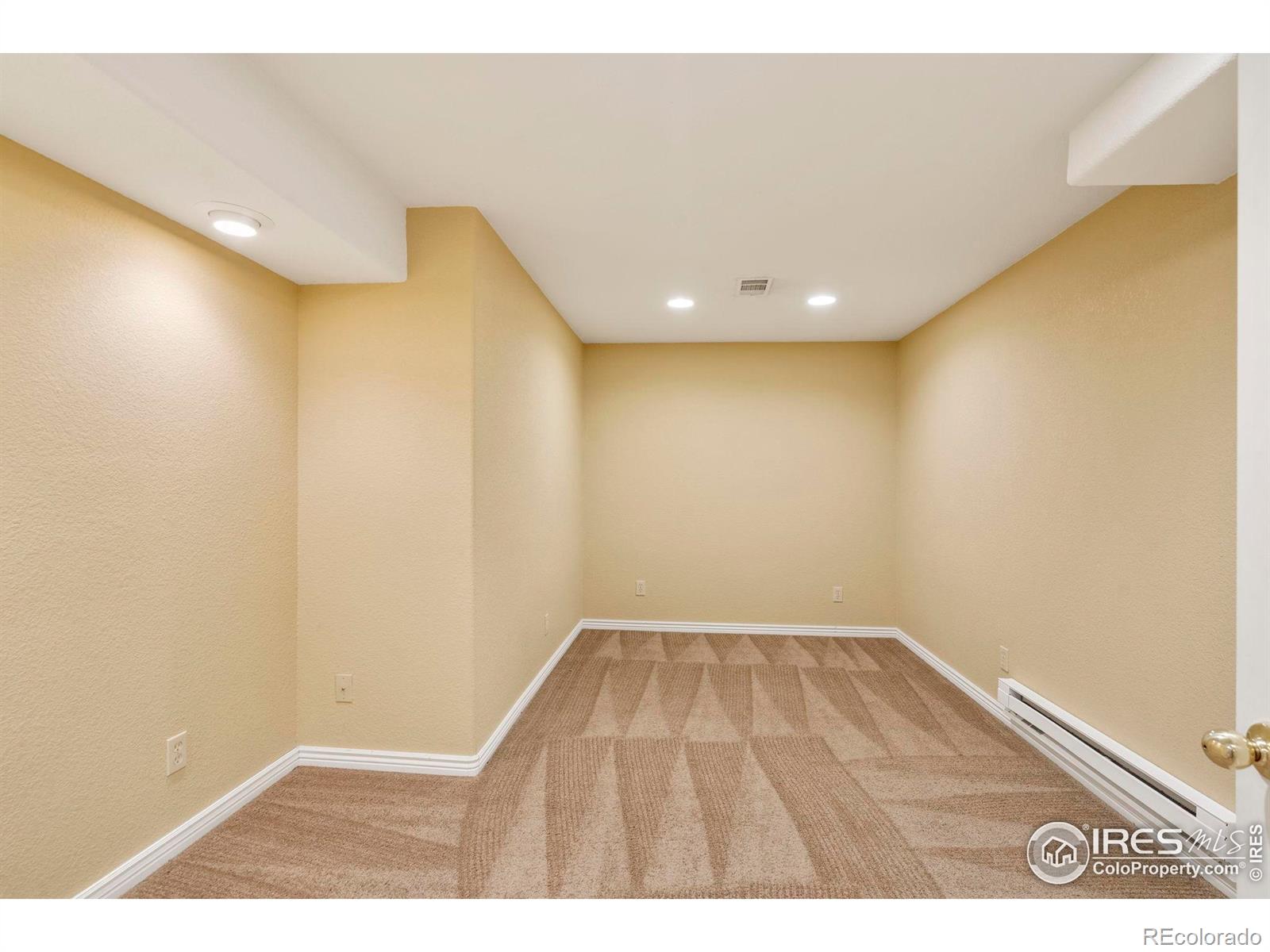 MLS Image #26 for 3509  pike circle,fort collins, Colorado