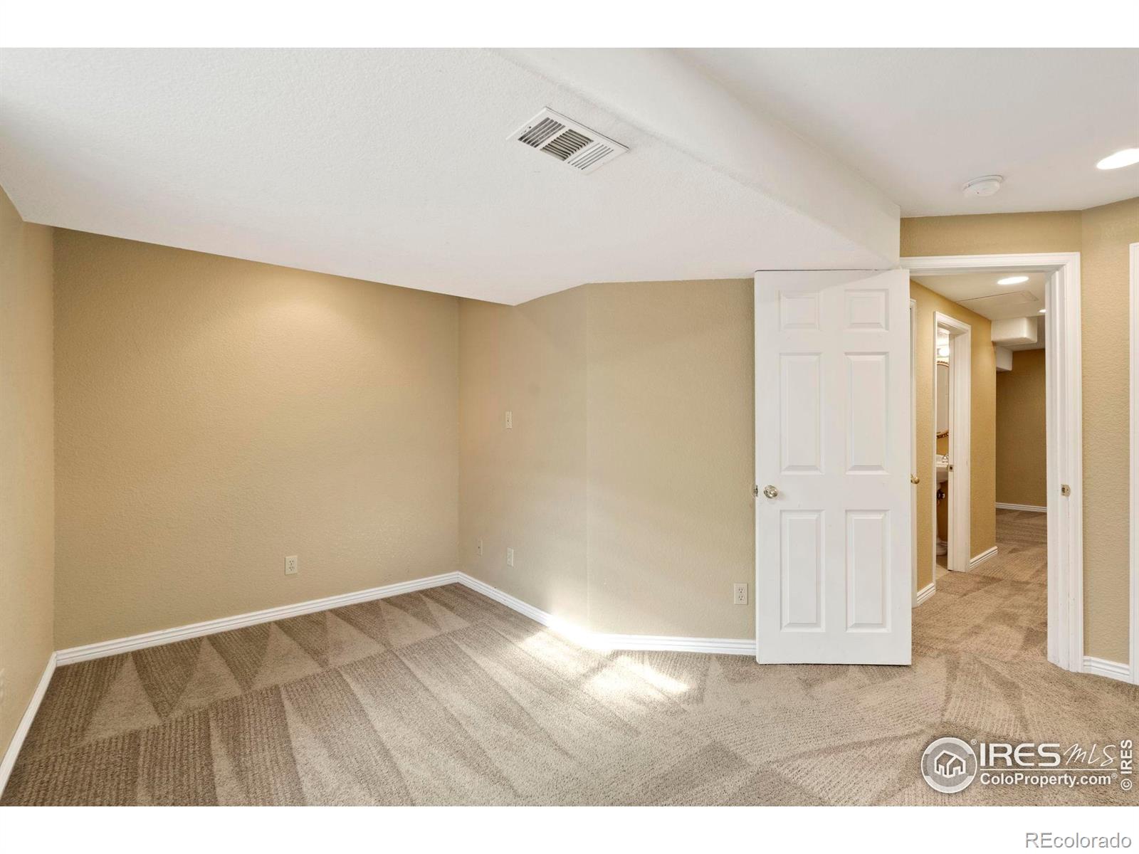 MLS Image #29 for 3509  pike circle,fort collins, Colorado