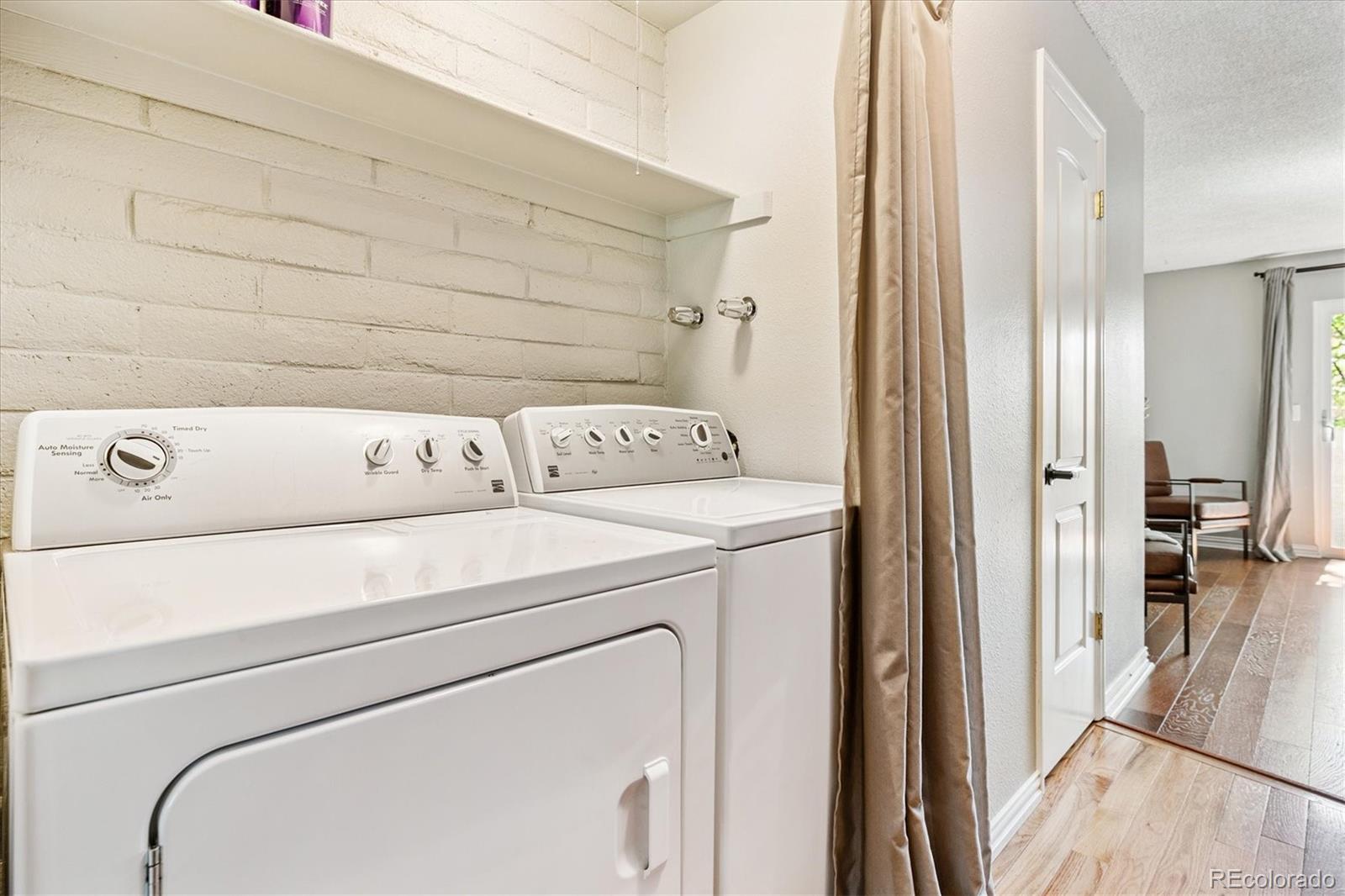 MLS Image #13 for 1060 s parker road,denver, Colorado