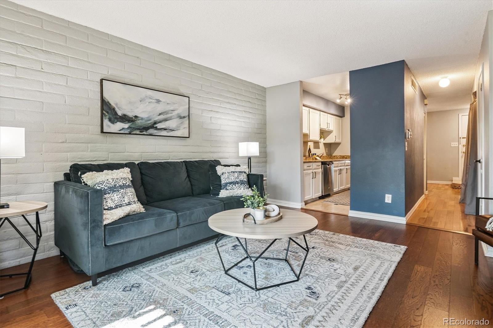 MLS Image #6 for 1060 s parker road,denver, Colorado