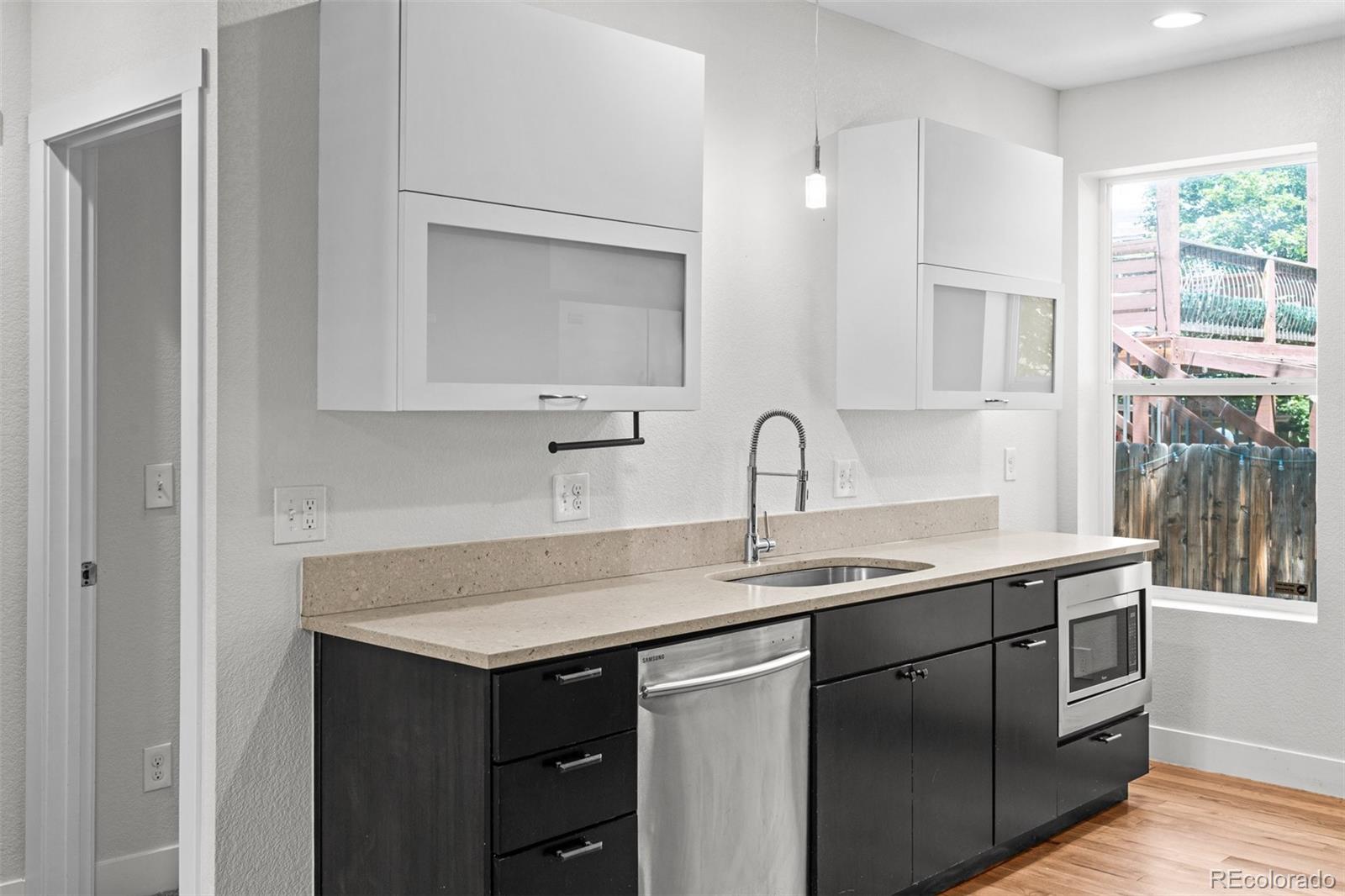 MLS Image #18 for 1211 e 26th avenue,denver, Colorado