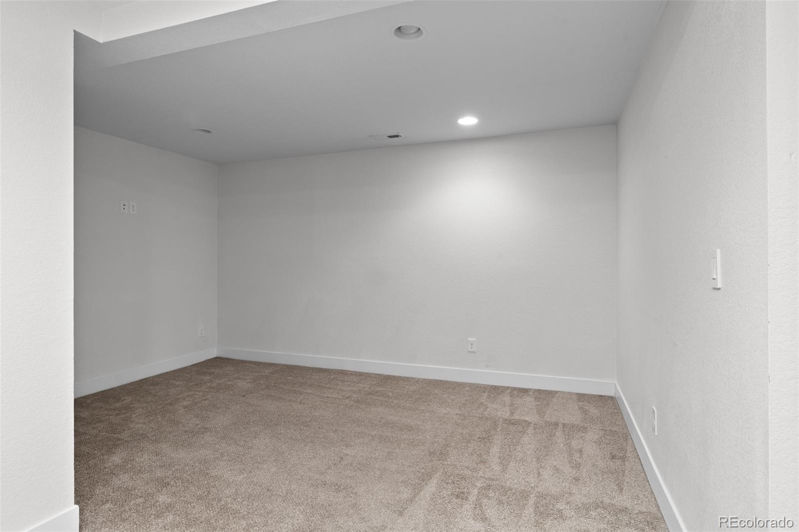 MLS Image #28 for 1211 e 26th avenue,denver, Colorado