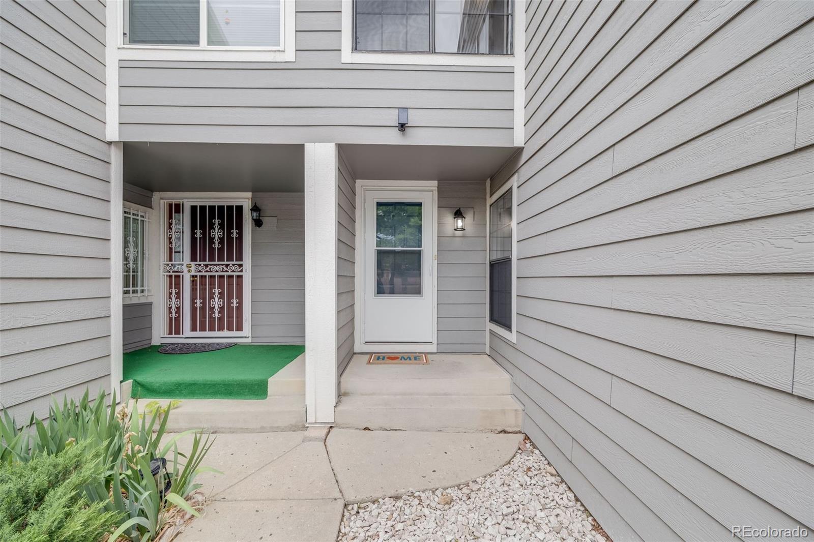 MLS Image #3 for 12717 e cornell avenue,aurora, Colorado