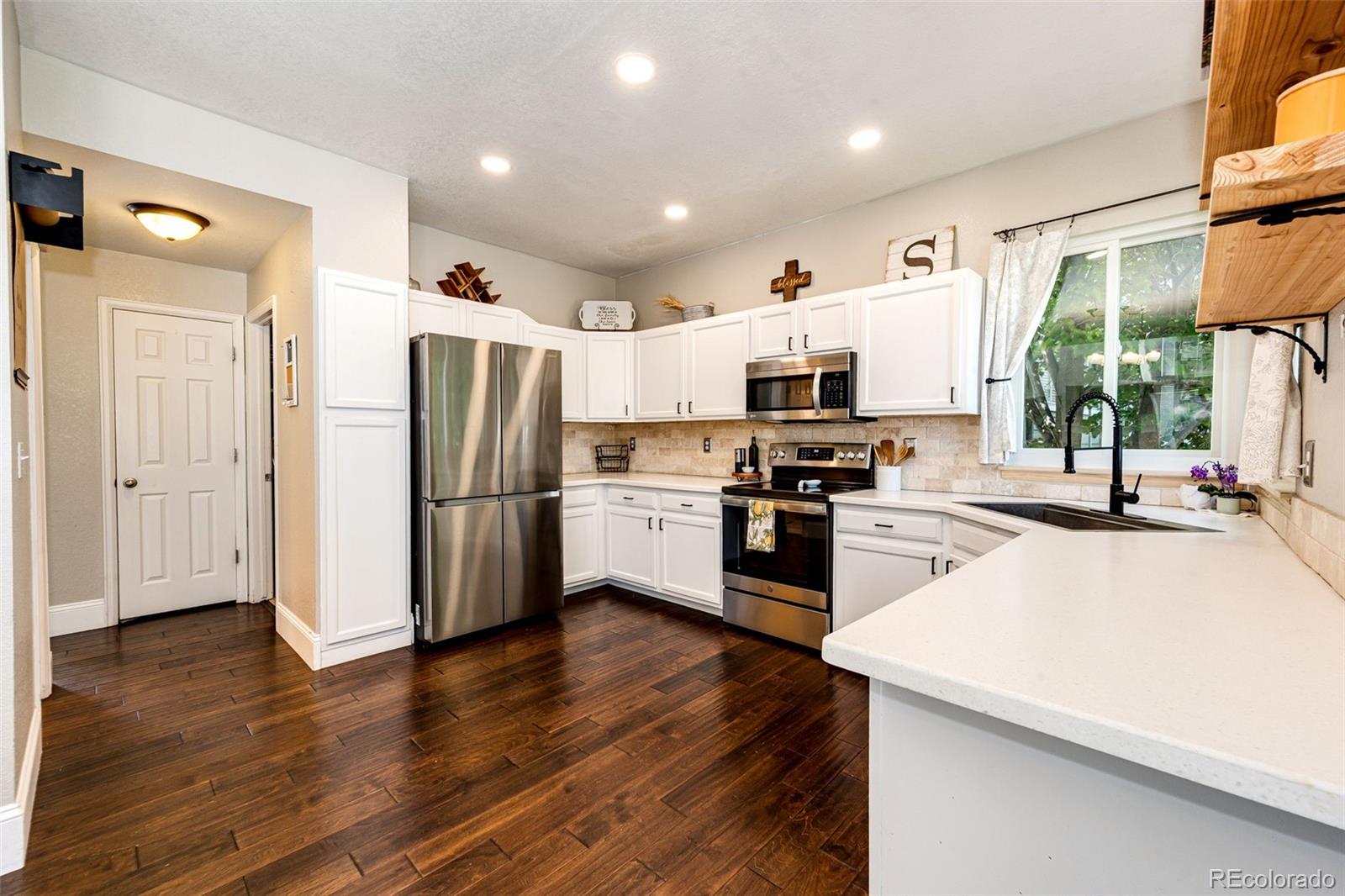 MLS Image #13 for 1932  sandhurst drive,castle rock, Colorado