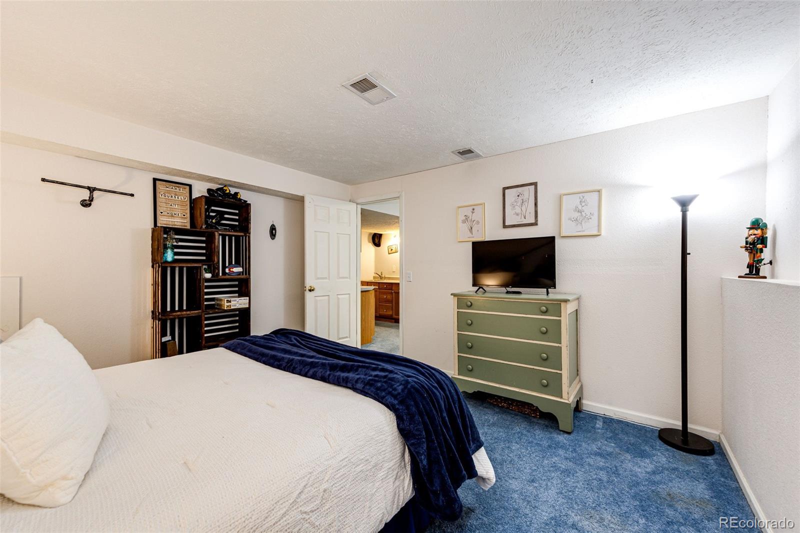 MLS Image #31 for 1932  sandhurst drive,castle rock, Colorado