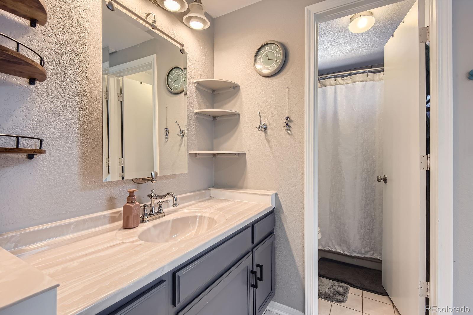 MLS Image #9 for 2890 w long circle,littleton, Colorado