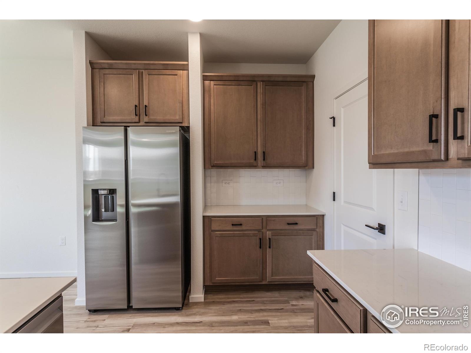 MLS Image #14 for 1600  sunflower way,johnstown, Colorado