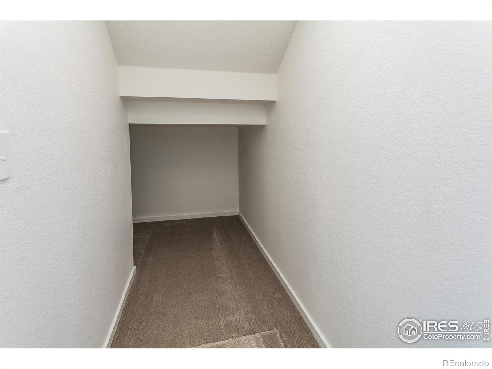 MLS Image #17 for 1600  sunflower way,johnstown, Colorado