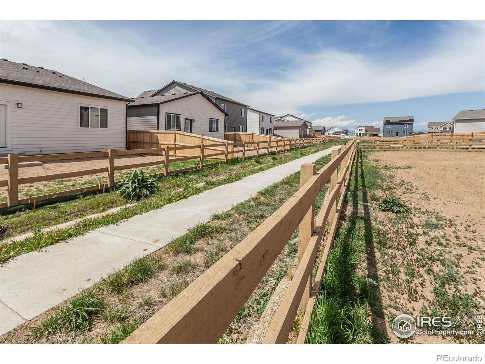 MLS Image #38 for 1600  sunflower way,johnstown, Colorado