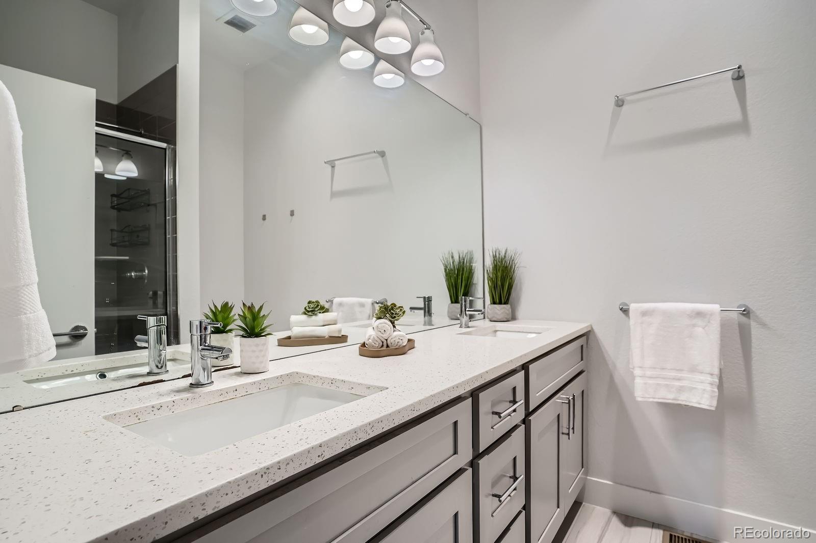 MLS Image #11 for 1919 w 46th avenue 3,denver, Colorado