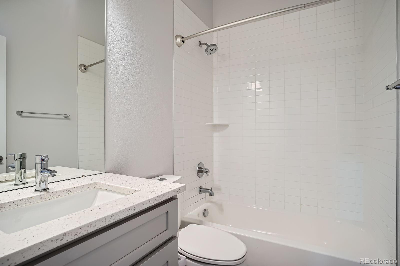 MLS Image #13 for 1919 w 46th avenue 3,denver, Colorado