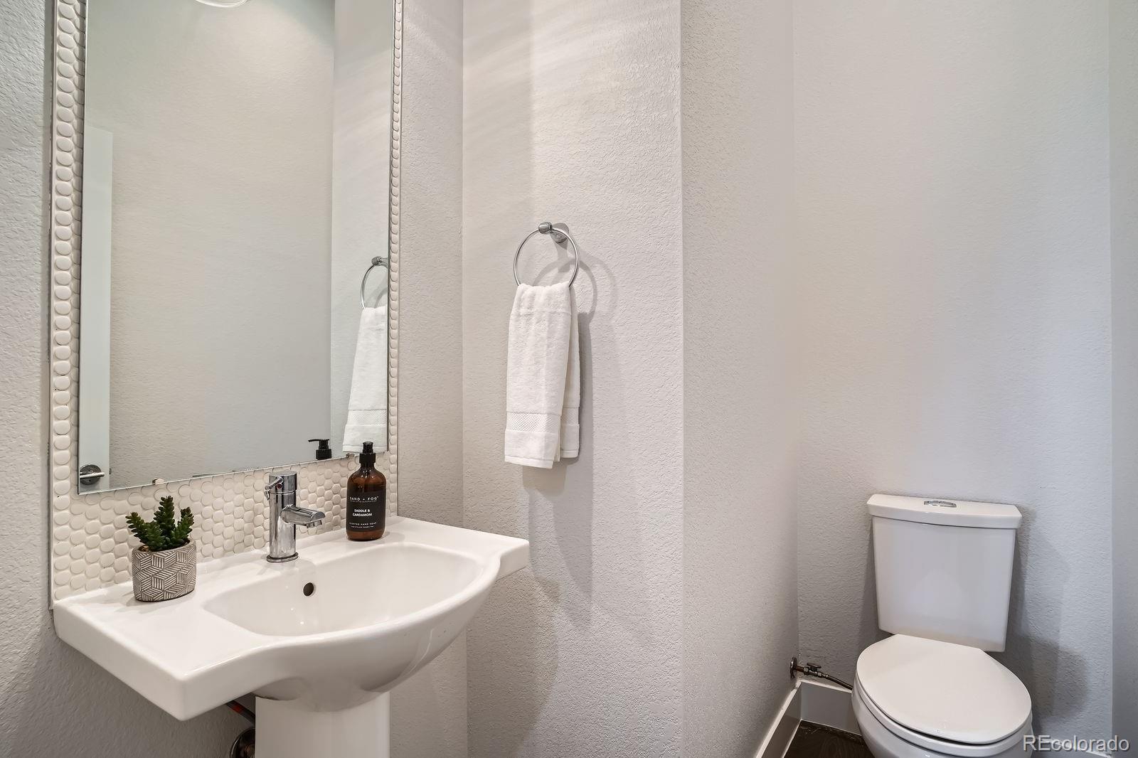 MLS Image #8 for 1919 w 46th avenue 3,denver, Colorado