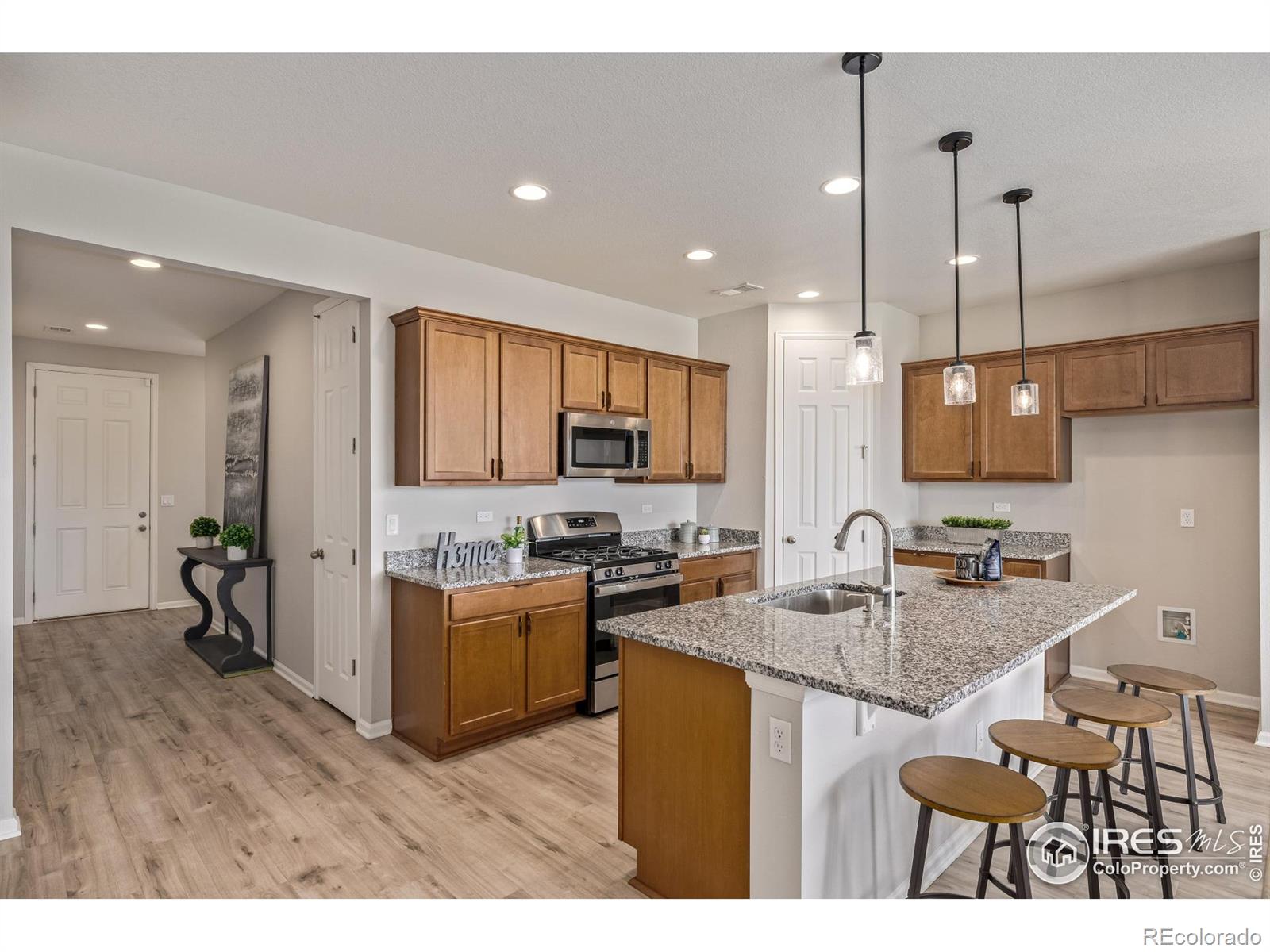 MLS Image #5 for 17871 e 96th place,commerce city, Colorado