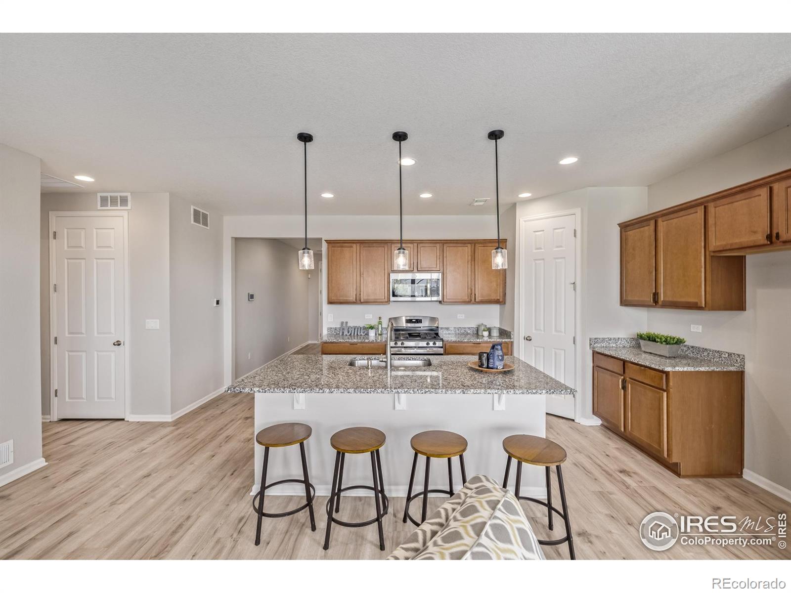 MLS Image #8 for 17871 e 96th place,commerce city, Colorado