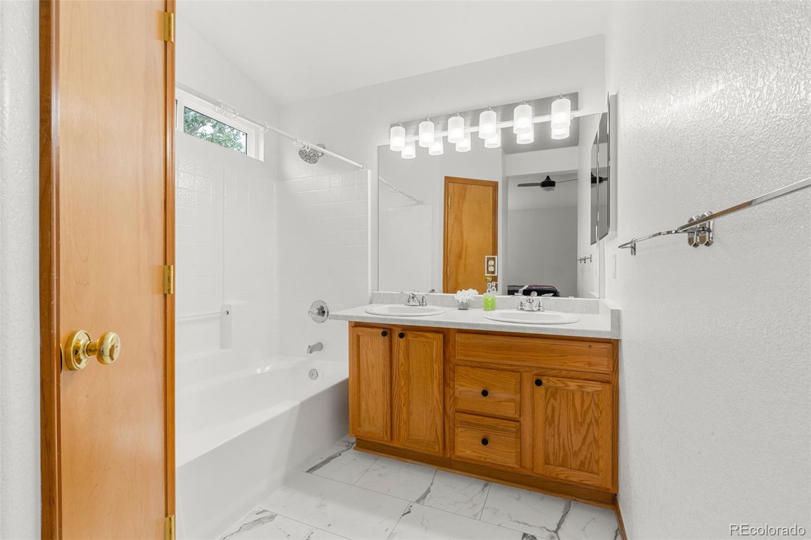MLS Image #20 for 9385 e missouri avenue,denver, Colorado