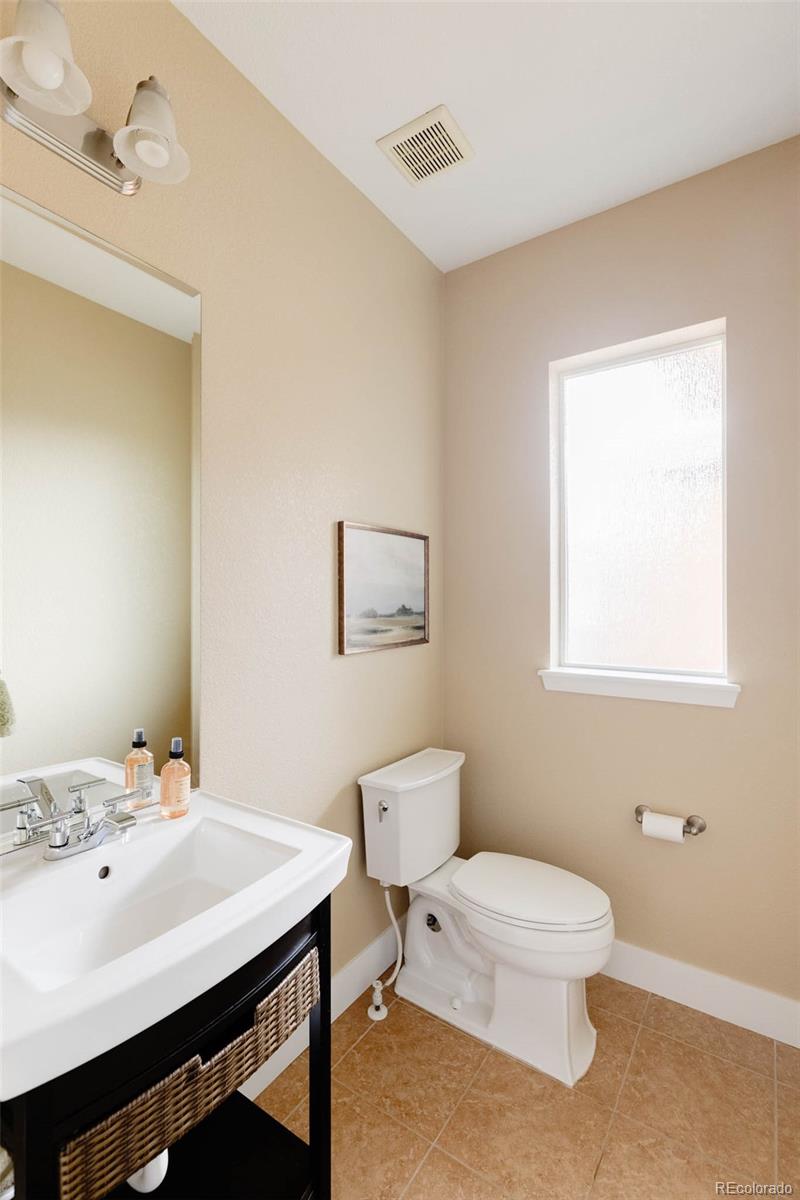 MLS Image #10 for 2940  ulster street,denver, Colorado