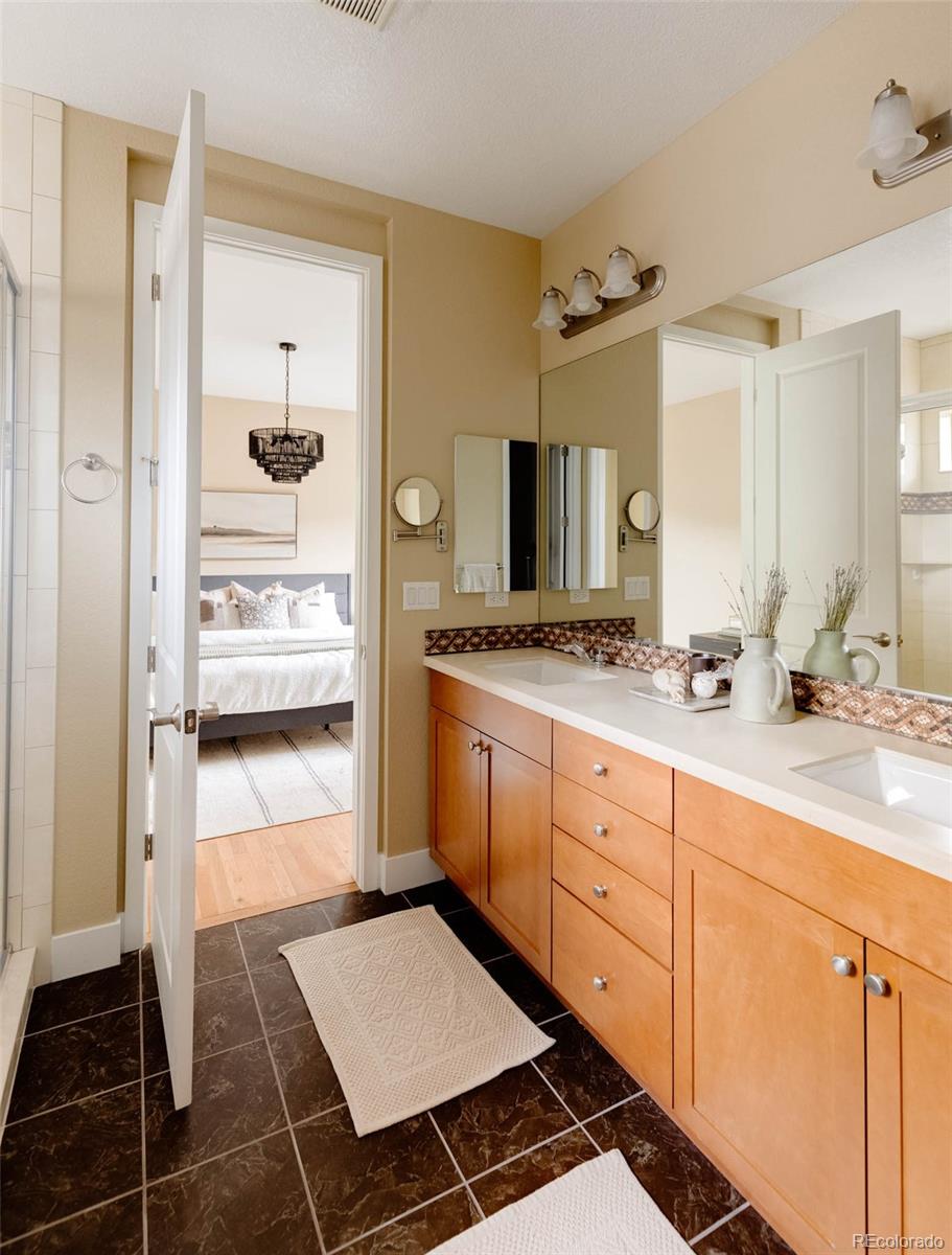 MLS Image #13 for 2940  ulster street,denver, Colorado
