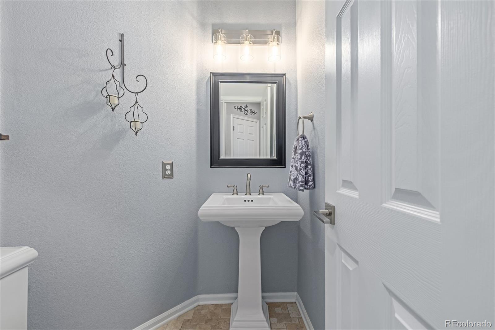 MLS Image #15 for 13545 w 62nd lane,arvada, Colorado