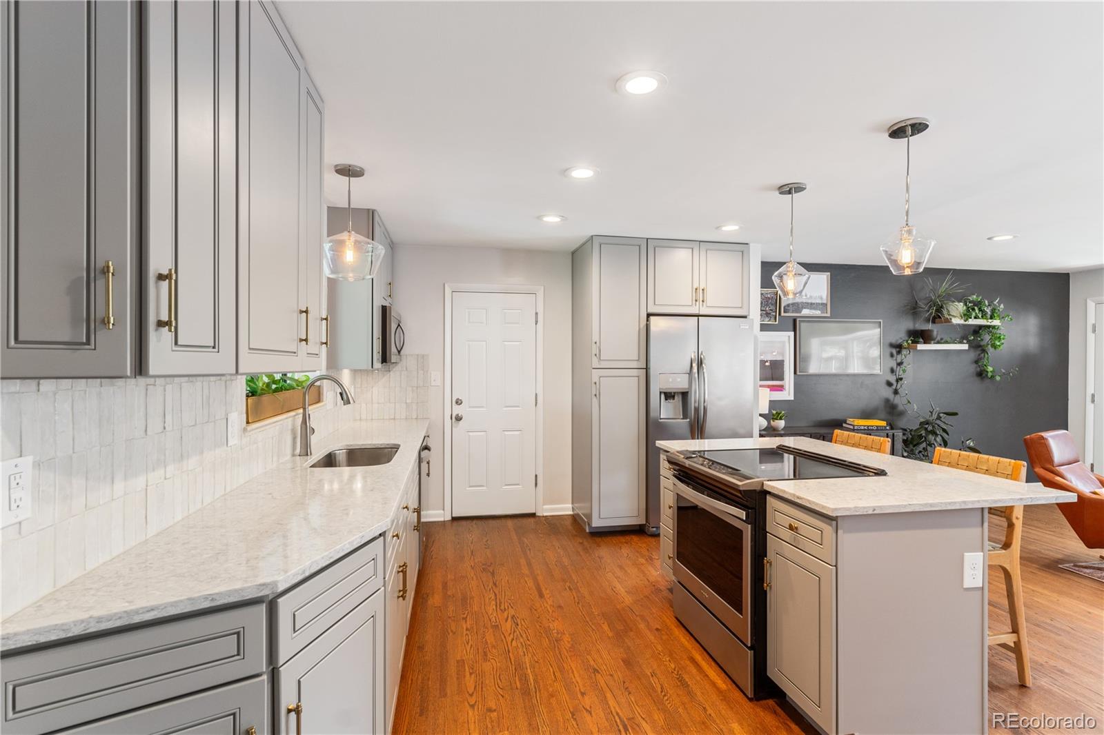 MLS Image #13 for 5525 e bails drive,denver, Colorado