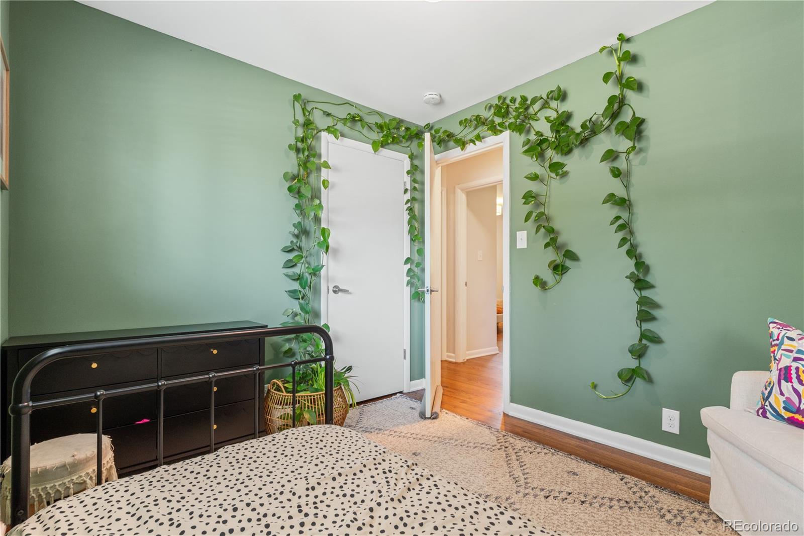 MLS Image #26 for 5525 e bails drive,denver, Colorado
