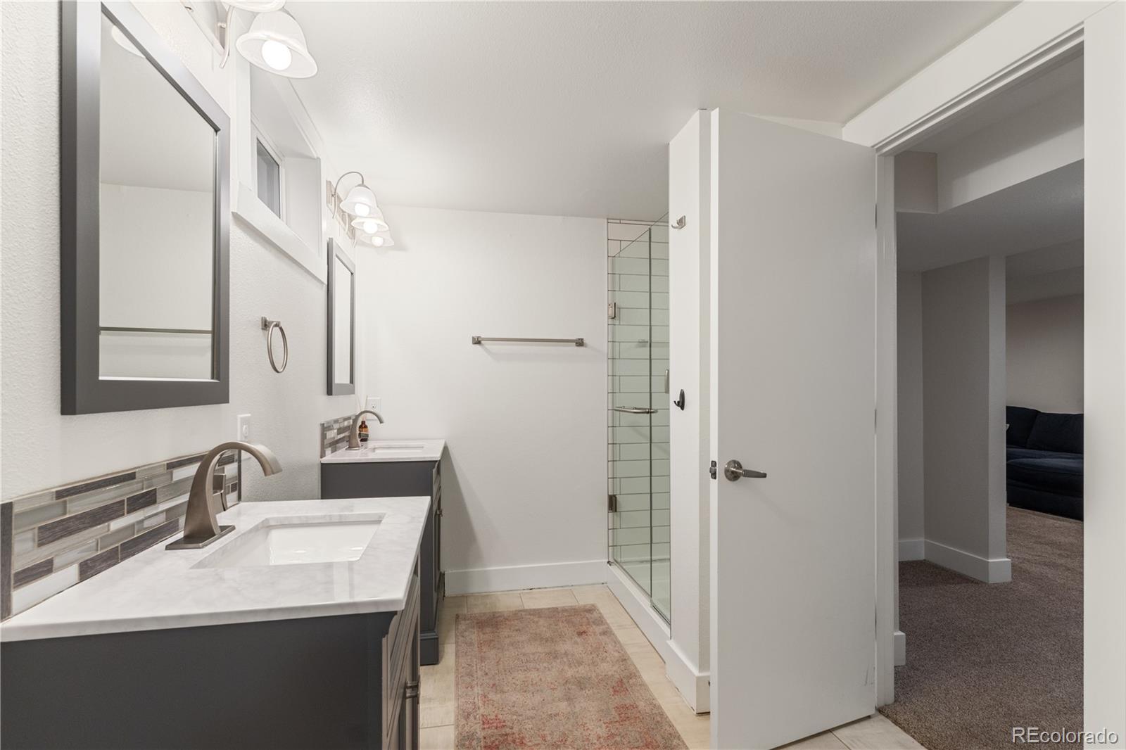 MLS Image #39 for 5525 e bails drive,denver, Colorado