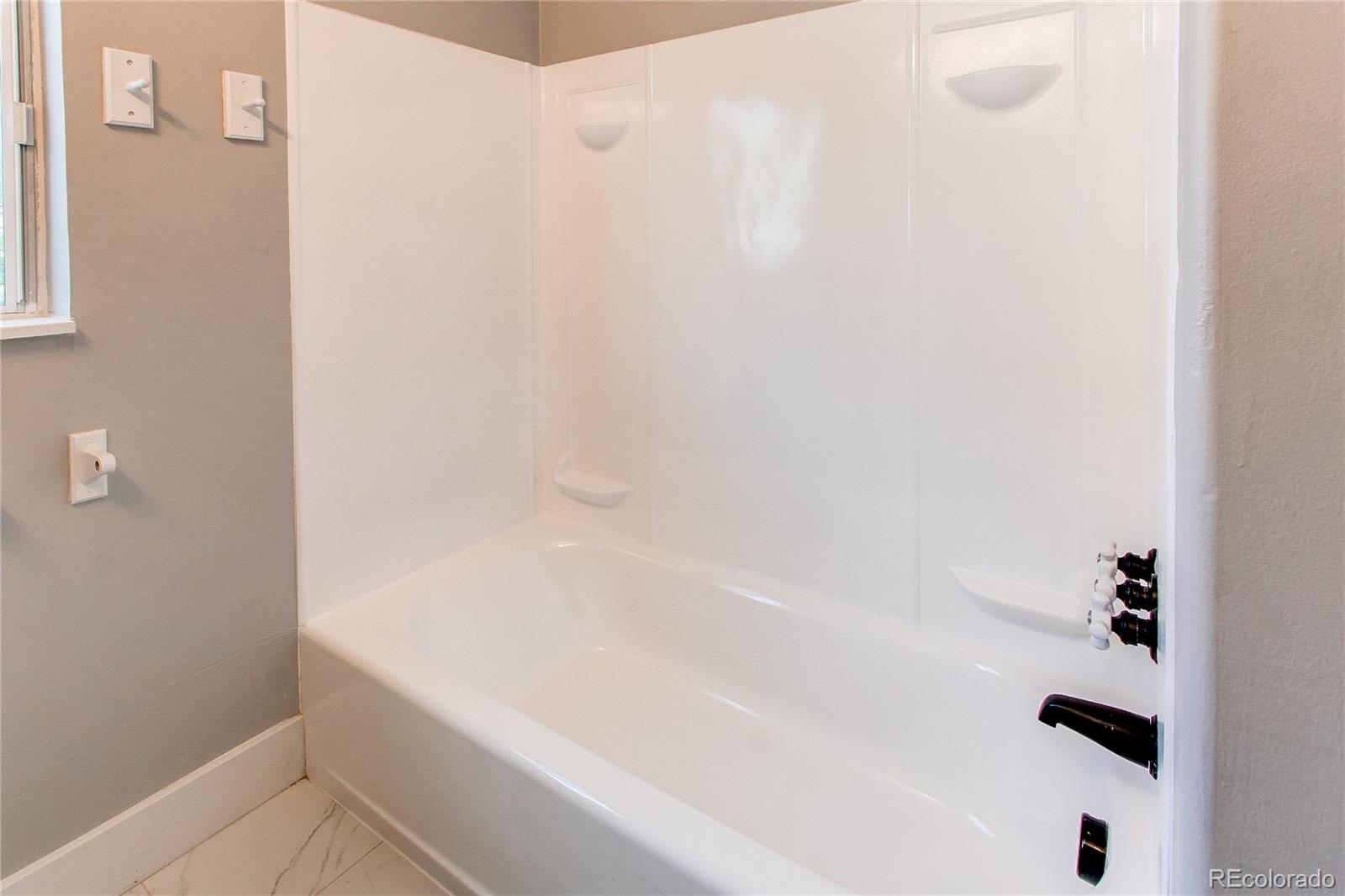MLS Image #12 for 1170  kingston street,aurora, Colorado