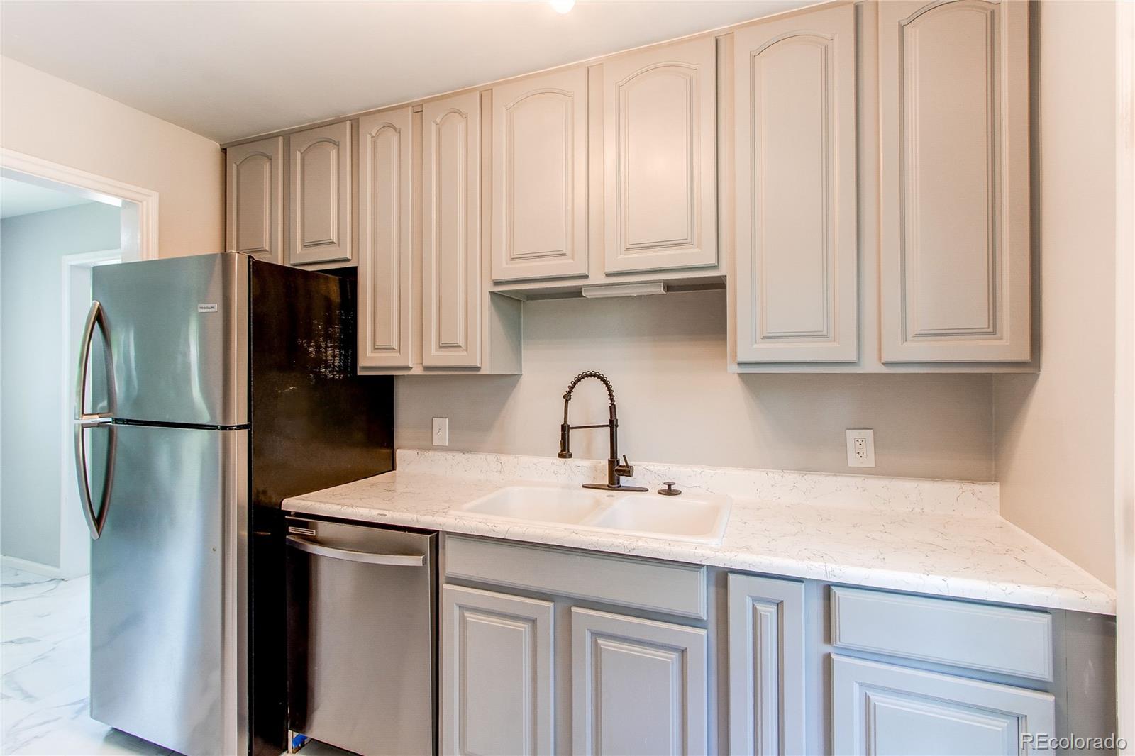 MLS Image #4 for 1170  kingston street,aurora, Colorado