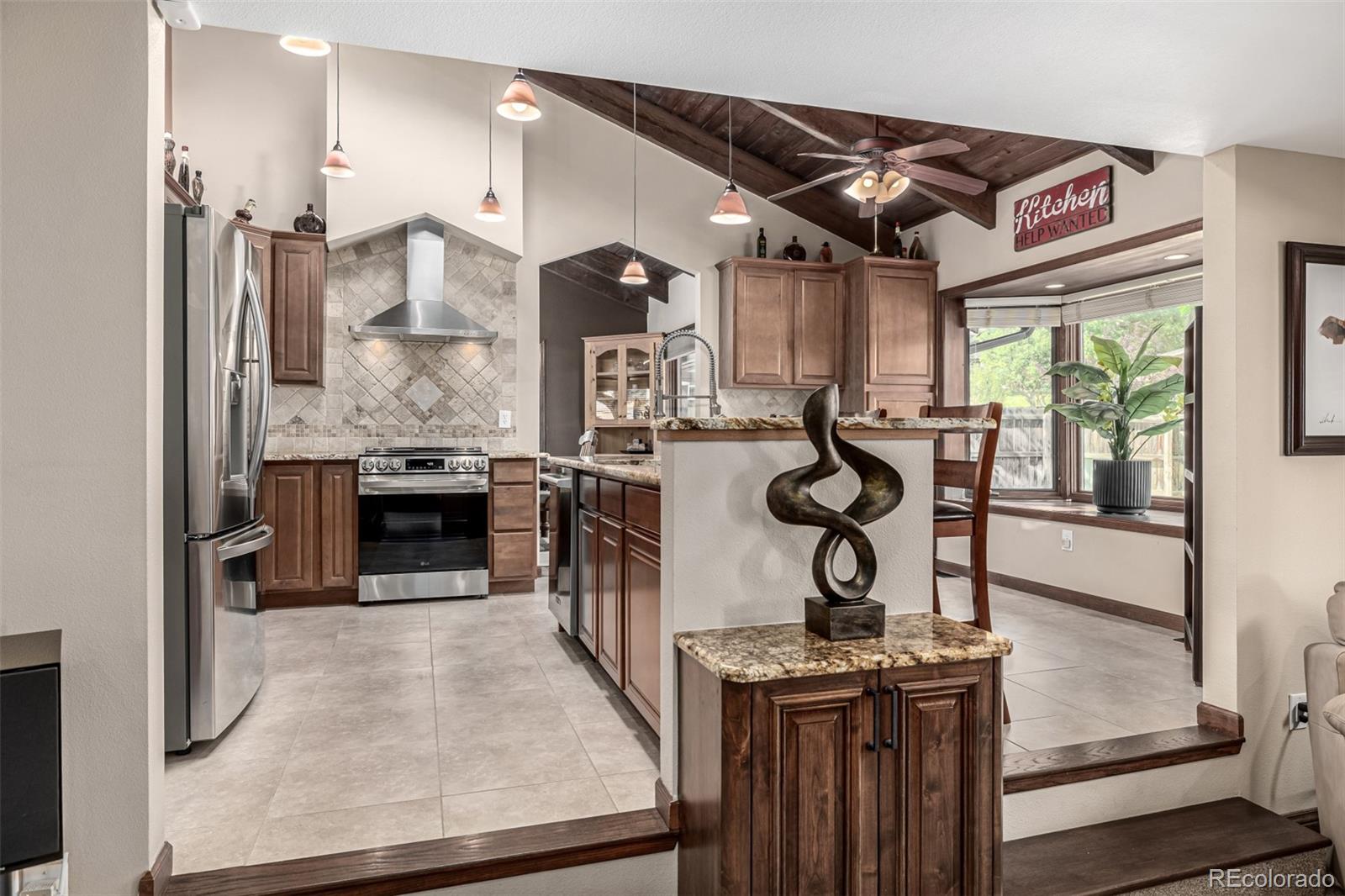 MLS Image #8 for 6740 s windermere street,littleton, Colorado