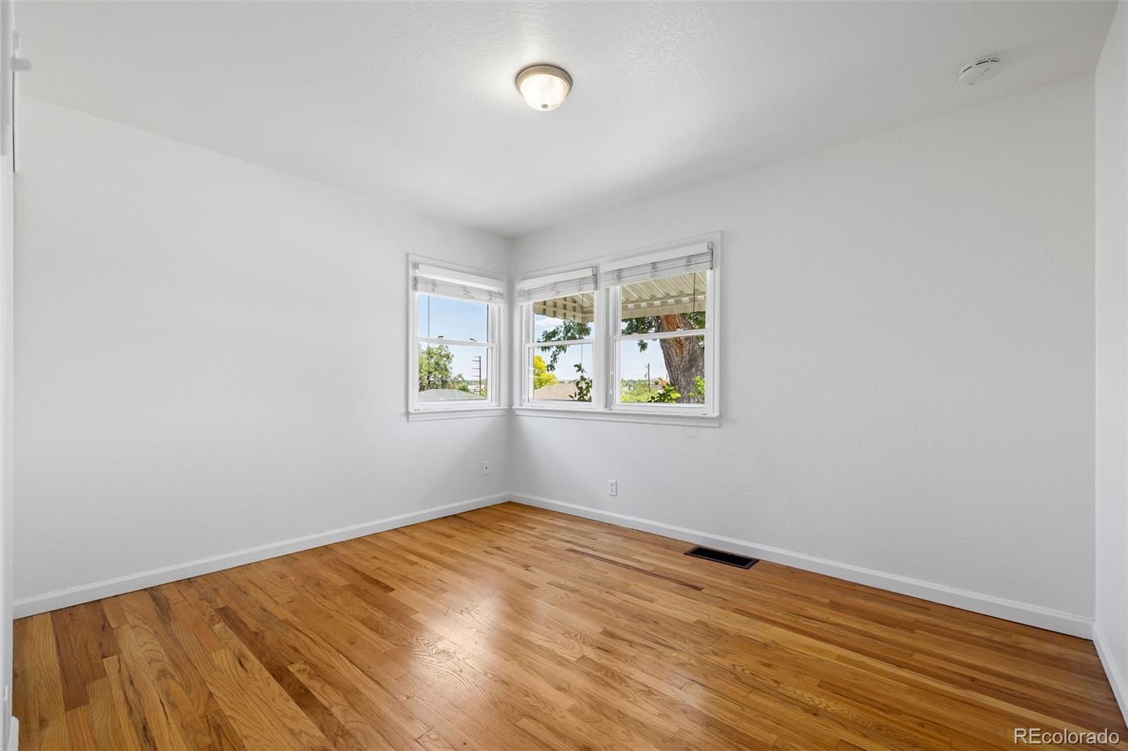 MLS Image #17 for 951 s osage street,denver, Colorado