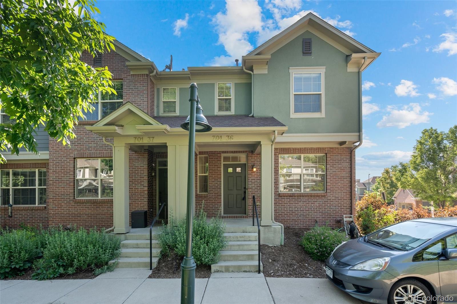 CMA Image for 701 N Roslyn Street,Denver, Colorado