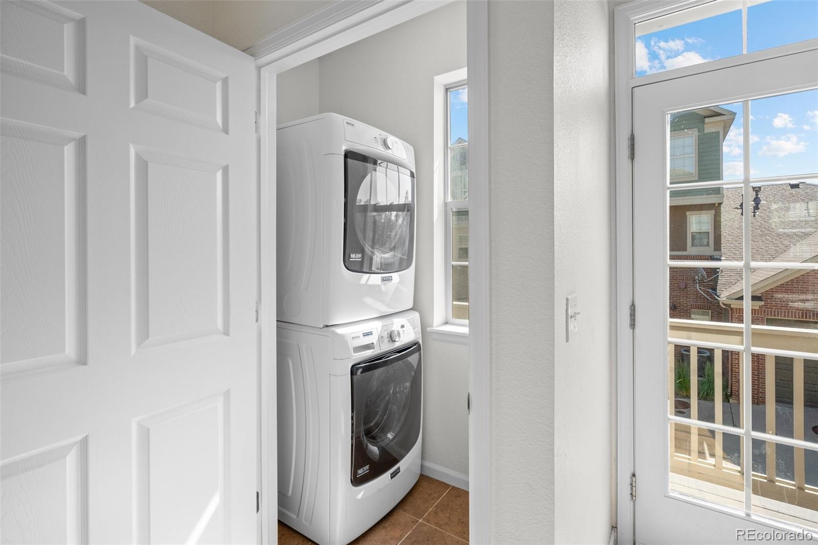 MLS Image #15 for 701 n roslyn street,denver, Colorado