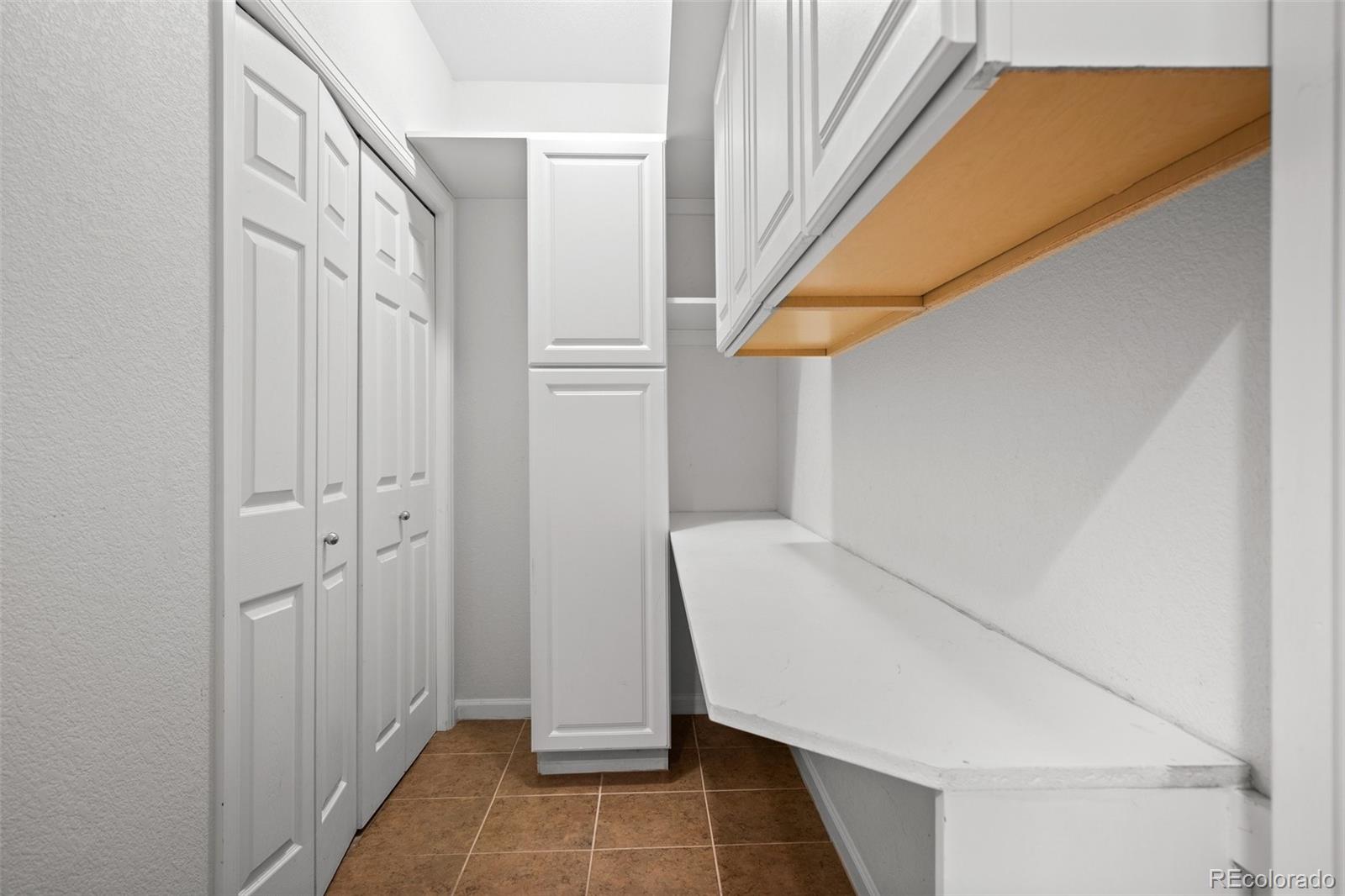 MLS Image #18 for 701 n roslyn street,denver, Colorado