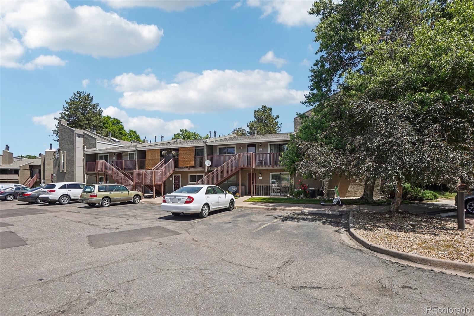 MLS Image #5 for 5300 e cherry creek south drive  918,denver, Colorado