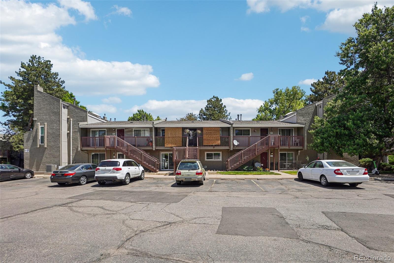 MLS Image #6 for 5300 e cherry creek south drive  918,denver, Colorado