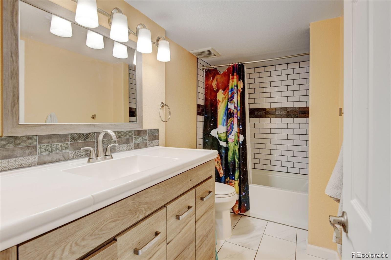 MLS Image #38 for 7245  prairie circle,longmont, Colorado