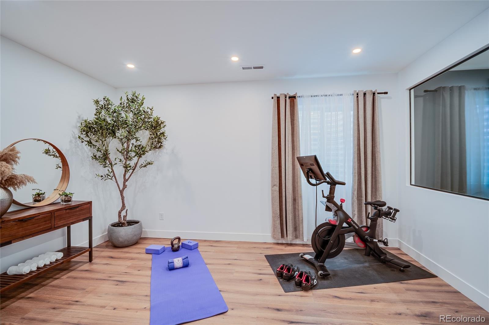 MLS Image #31 for 4476  utica street,denver, Colorado