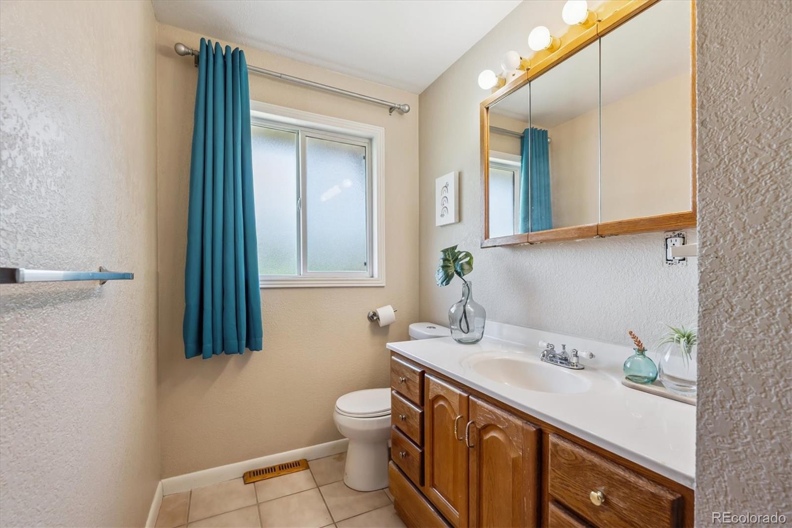 MLS Image #14 for 3871 w saratoga avenue,littleton, Colorado